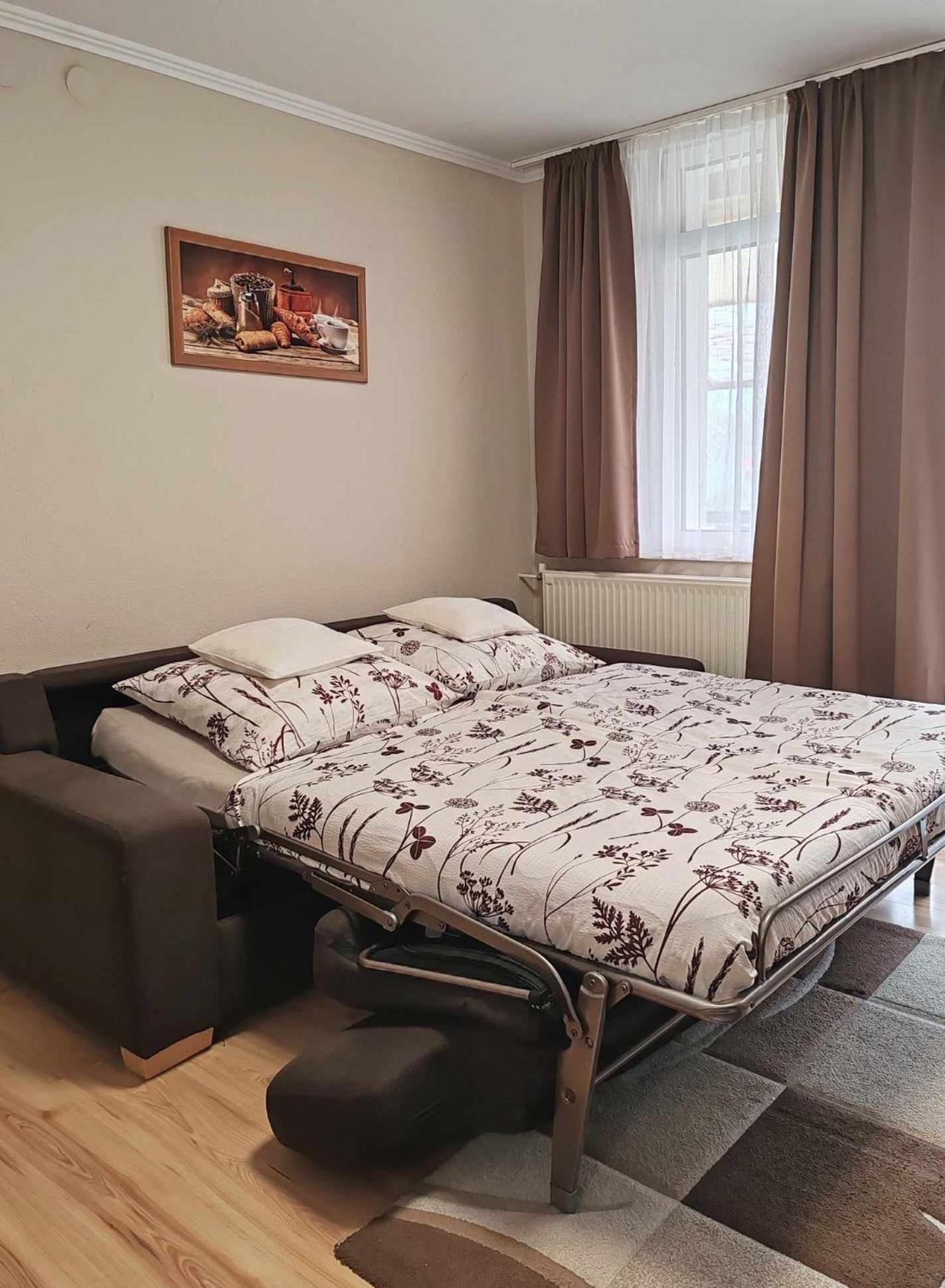 To Apartman Gunarasfuerdo Dombóvár Kültér fotó