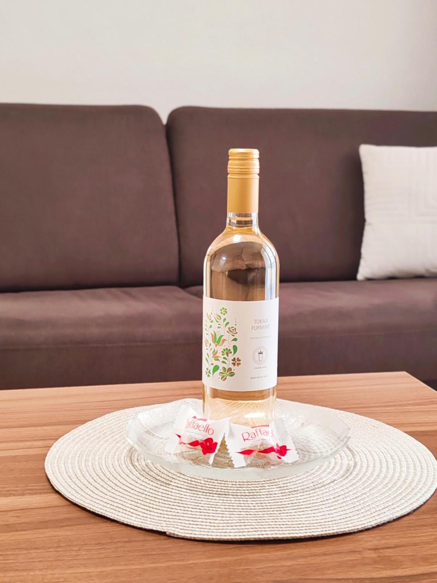To Apartman Gunarasfuerdo Dombóvár Szoba fotó